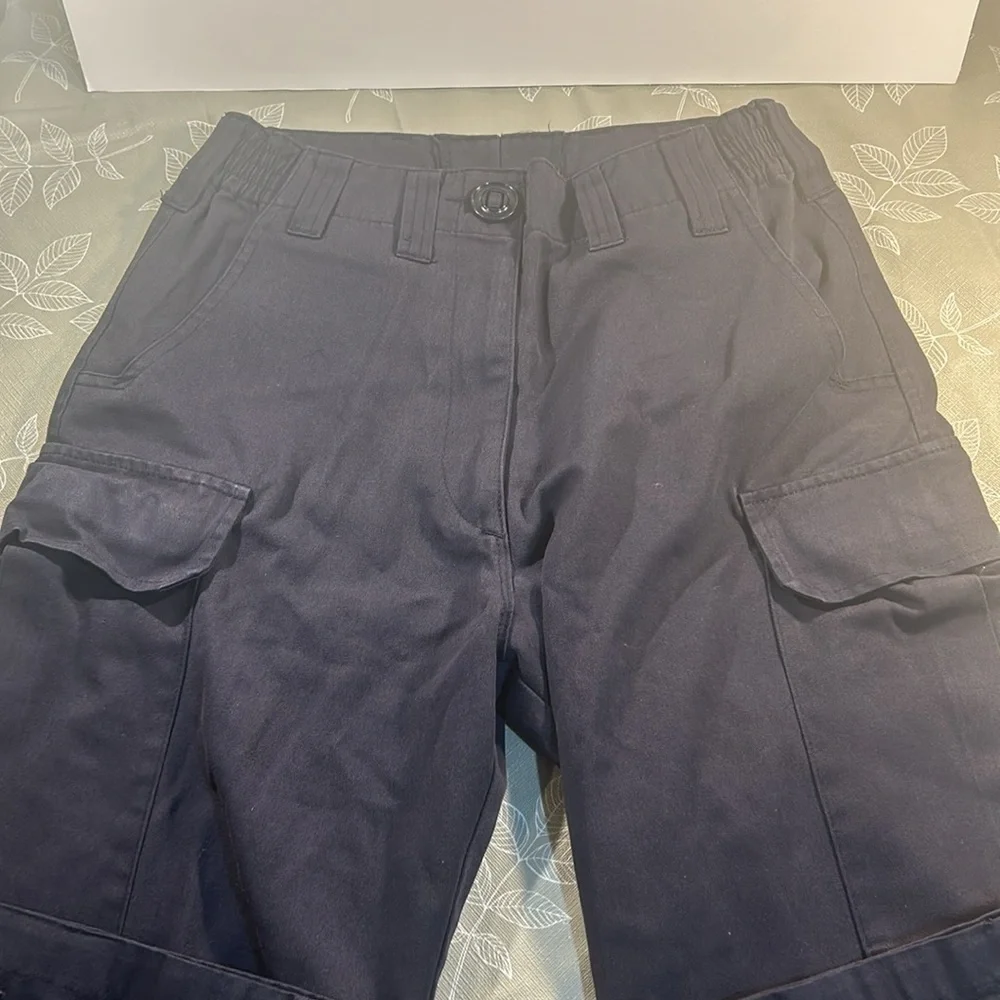 Men’s Cargo Pants. - Picture 2 of 6